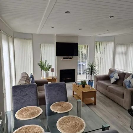 Holiday park Lodge,sleeps 6