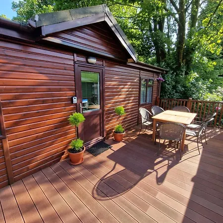 Holiday park Lodge,sleeps 6 *