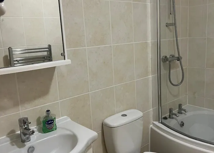 Lodge,sleeps 6 منتزه العطل *